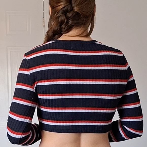 Navy, Red, and White Long Sleeve Crop Top - Picture 3 of 8